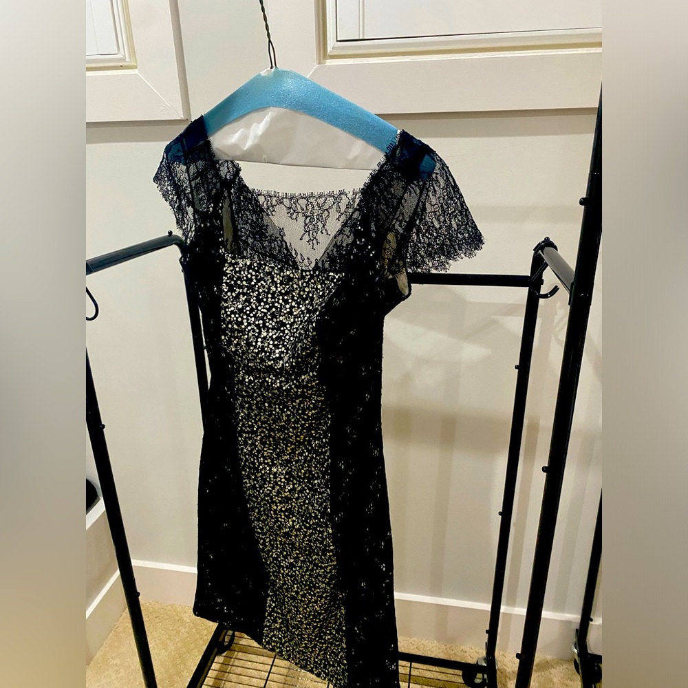 Kay Unger Black Lace Dress